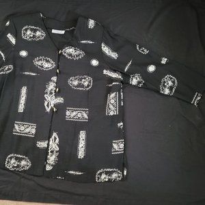 Kensingtog Square 3/4 woman Black and white top